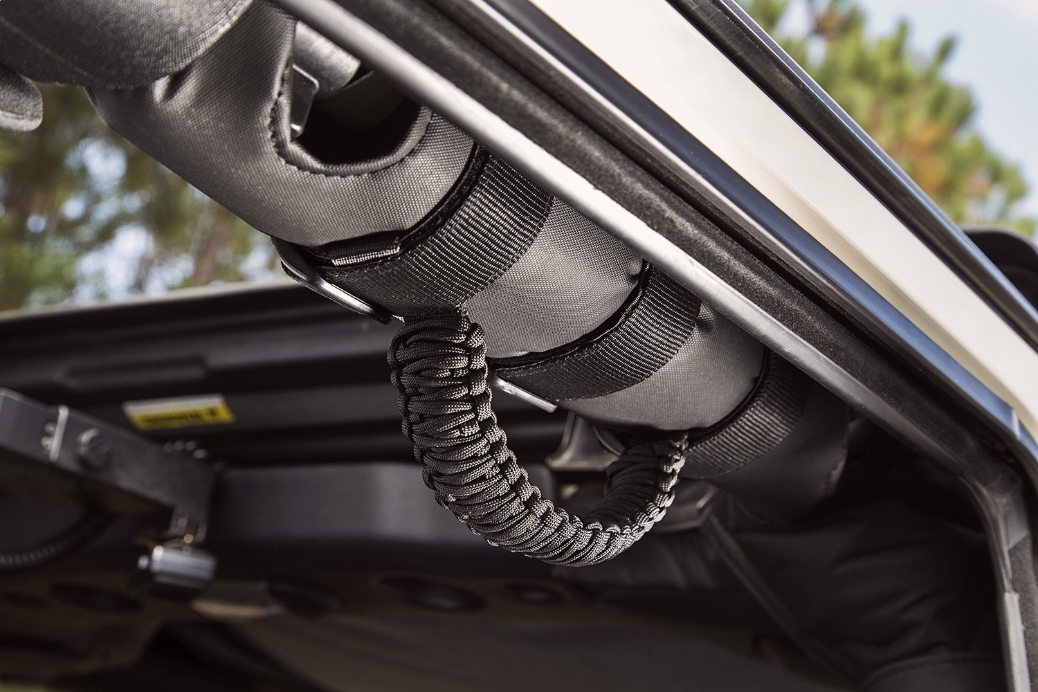 Amazon.com: Rugged Ridge 13505.30 Grab Handle Kit, Paracord, Black